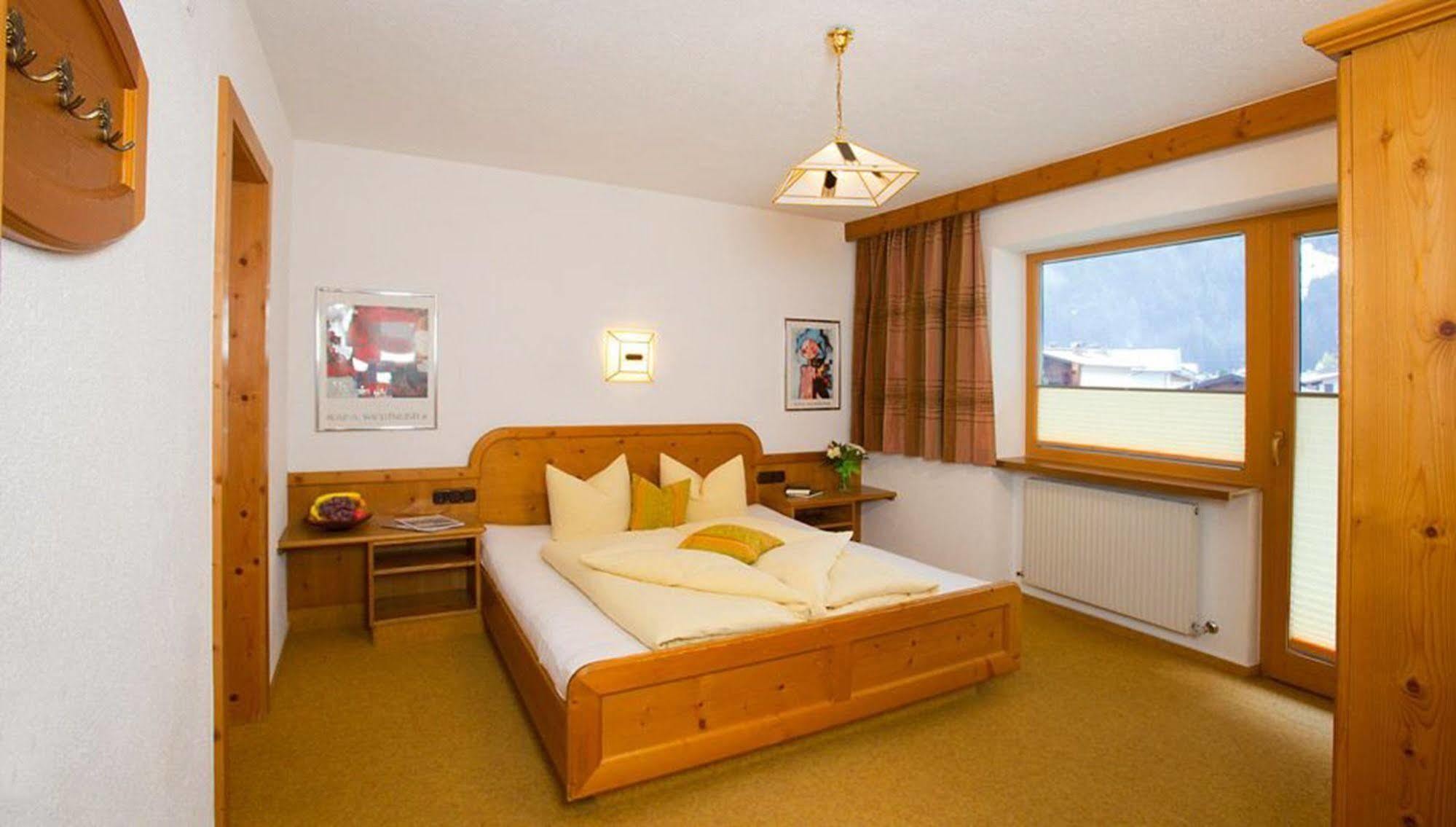 Top Tirol Appartement Хубен Экстерьер фото